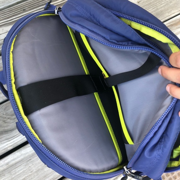 North Face Backpack - Picture 3 of 4